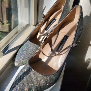 Dana Buchman evening shoes